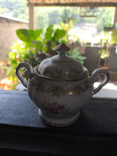 Conjunto de Chá em Porcelana