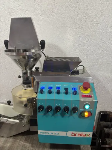 Maquinário para salgados e doces