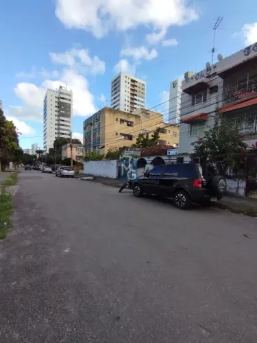 Casa à venda no bairro Boa Viagem - Recife/PE