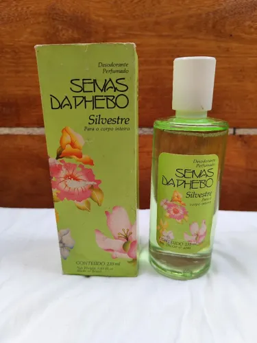 Perfume vintage seivas da phebo