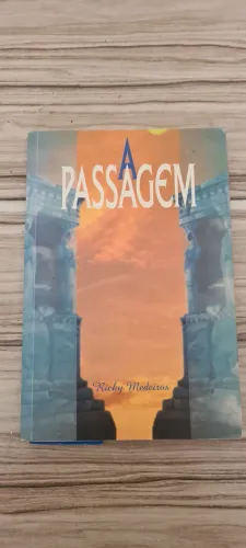 Livro espírita a passagem 