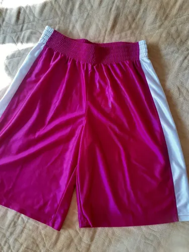 Shorts NOVO! da  *CHAMPION* USA! Esportivo pink com Detalhes Brancos