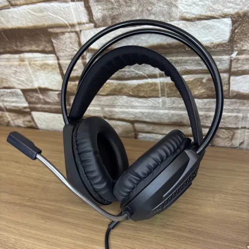 HEADSET GAMER COM LED