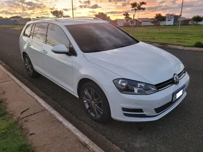 Volkswagen Golf Variant Highli. 1.4 TSI T.flex AUT 2017