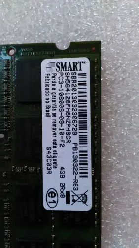 Memória RAM  4GB DDR3 2Rx8 PC3-10600S