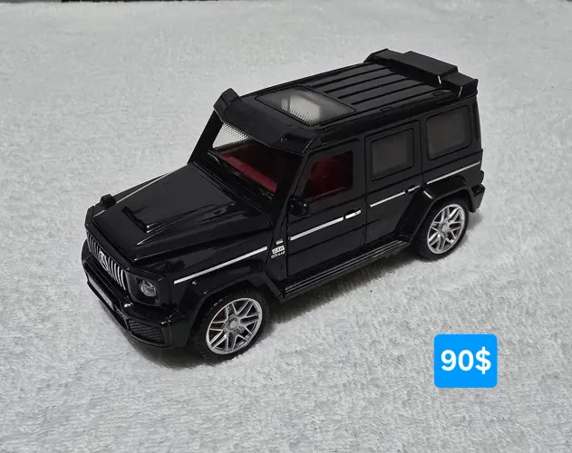 Carrinho miniatura Mercedes G-Class 
