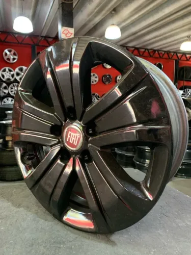 Rodas aro 16 Fiat Toro Hanch 5x110 Original Black Piano