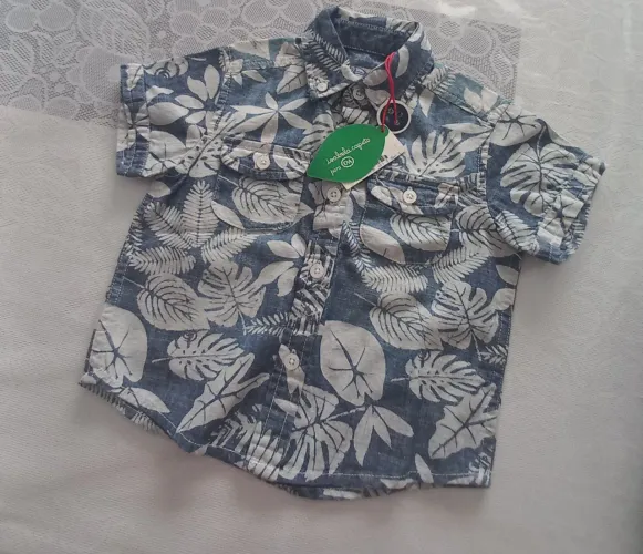 Linda camisa infantil  floral tamanho  12meses