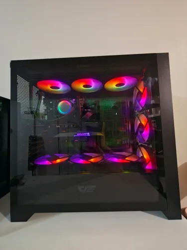 PC GAMER RYZEN 5 5500 32GB DDR4 RX 7600