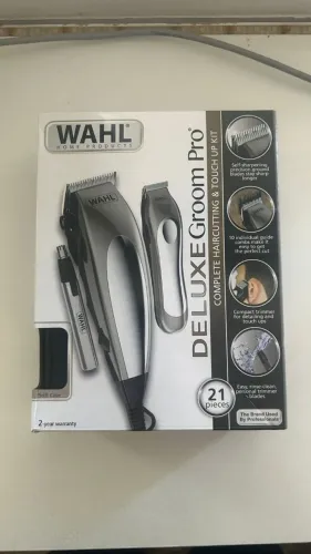 Kit máquina de corte e aparador Wahl Deluxe Groom Pro