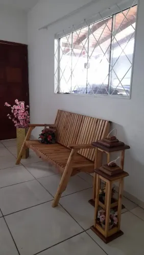 Banco de Madeira Artesanal para Jardim ou Varanda 250 reais 