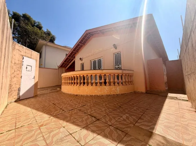 Casa com 3 dormitórios à venda, 188 m² por R$ 680.000,00 - Jardim Paraíso - Botucatu/SP