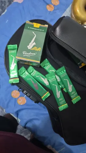 PALHETAS VANDOREN JAVA n°3 Sax Alto