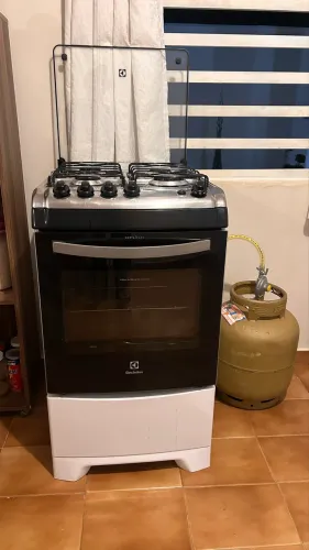 Fogão 4 bocas Electrolux