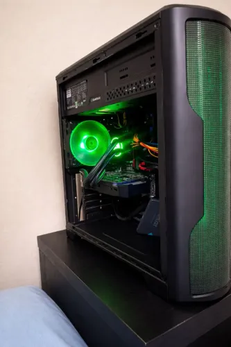 PC GAMER | I3 7100 GTX 1050 12GB RAM