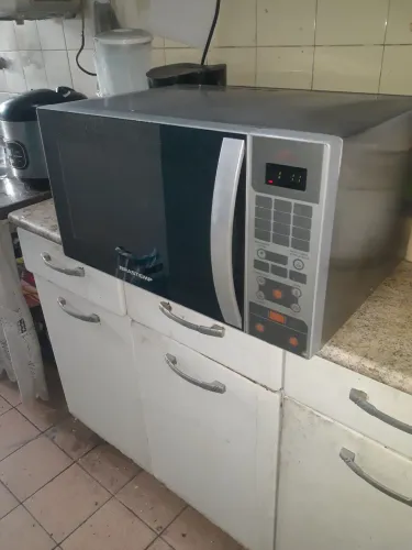 Micro ondas Brastemp espelhado