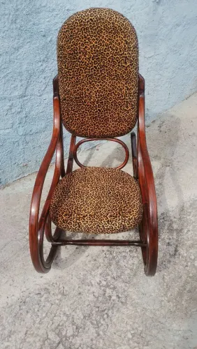 Cadeira de balanço austríaca