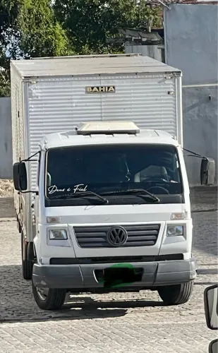 Caminhão Baú 3/4