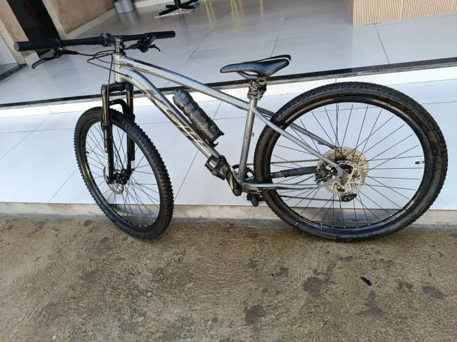Vendo essa bicicleta