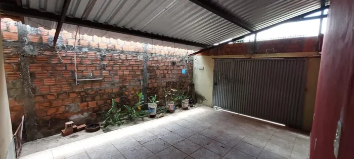 Casa a venda no Bairro Aroeiras