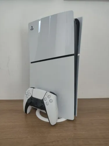 PLAYSTATION 5 SLIM SEMI NOVO
