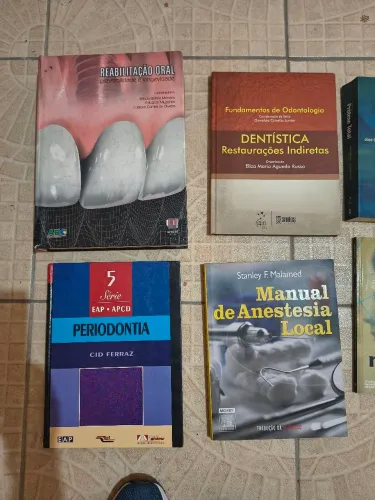 Livros de Odontologia 