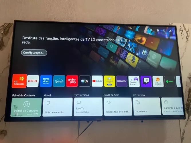 Vendo uma tv 1900