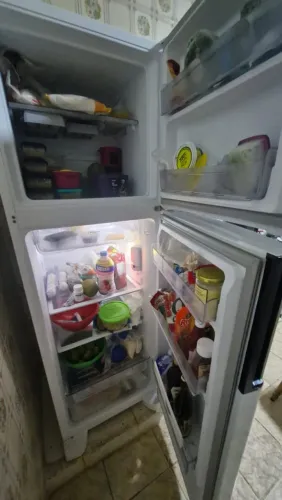 geladeira zerada telefone *) 