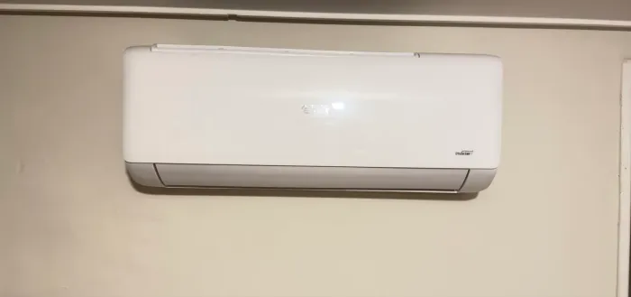 Ar Condicionado Split Hi-Wall Elgin Eco Inverter II Connect 9.000 btus
