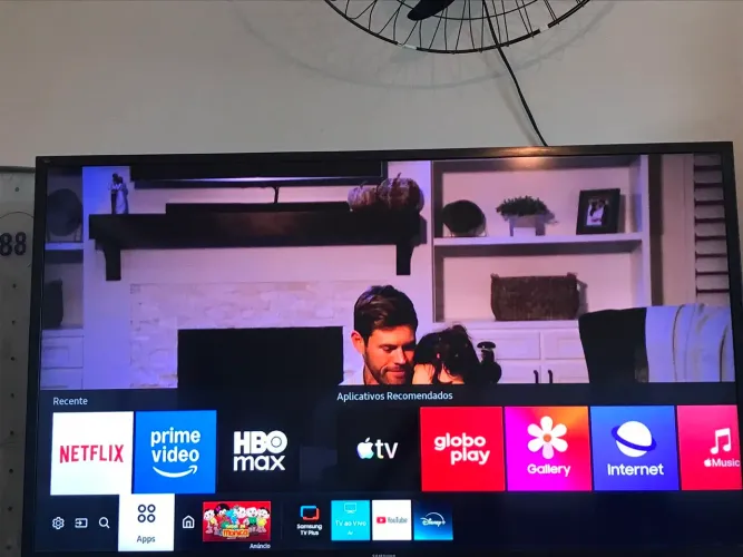 TV SMART SAMSUNG 40 POLEGADAS FUNCIONANDO PERFEITAMENTE CONSERVADA COMPLETA