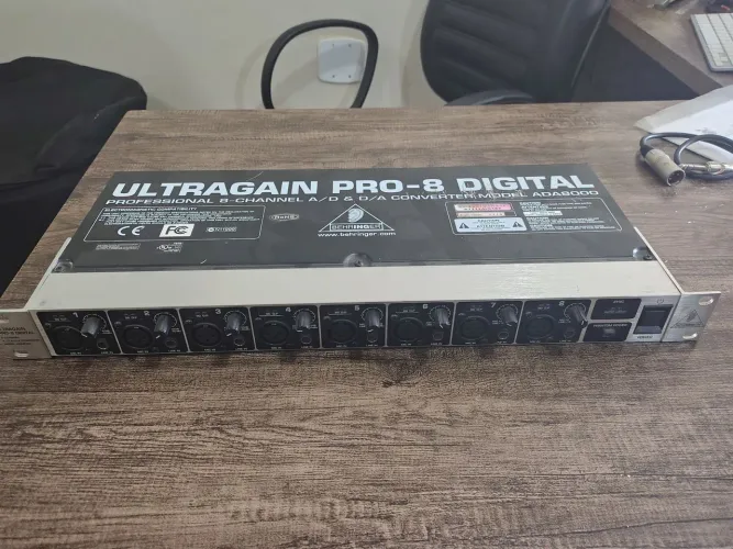 ADA Behringer Ultragain 8
