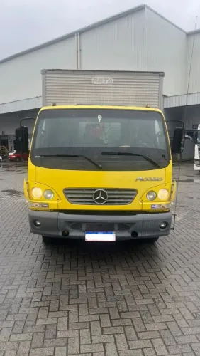 Vendo ou Troco Mercedes Benz 715