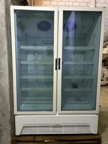Refrigerador Expositor VBM Metalfrio 1164L 220V 1 ano de uso (estado bem novo)