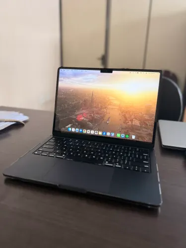 MACBOOK AIR M2 8GB 256 GB