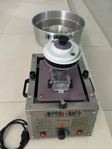Máquina de algodão doce Cotoon Candy 