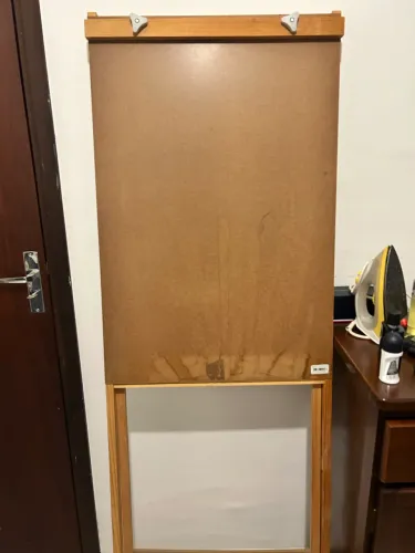 Cavalete flip-chart em madeira