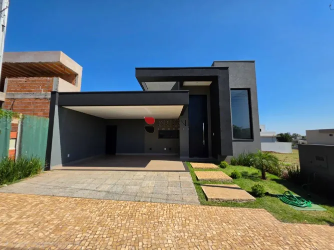 Casa térrea alto padrão com 178m², 3 quartos/suítes à venda no Condomínio Quinta da Mata 2