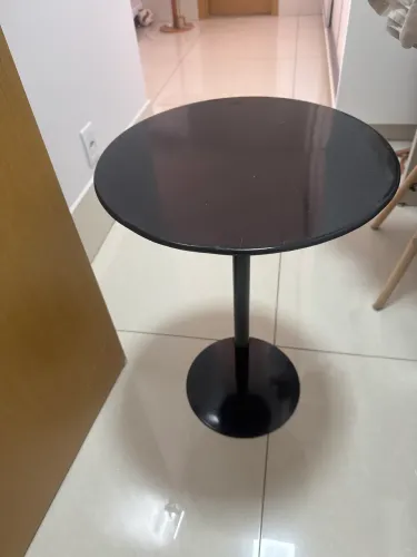 Mesa lateral 62cm (altura) x 42 cm (largura!
