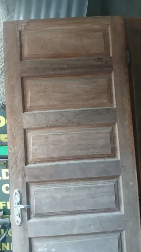 Porta de madeira