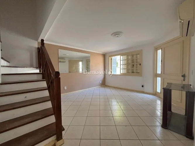 ALUGUEL, CASA EM CONDOMÍNIO no Bairro Jardim Isabel, Porto Alegre.