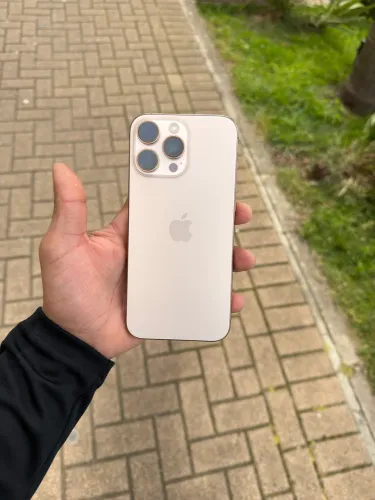 iPhone 16 Pro Max 256gb Novo