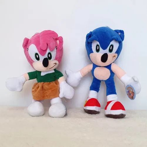 Pelucias sonic e amy os dois por R$ 60,00.