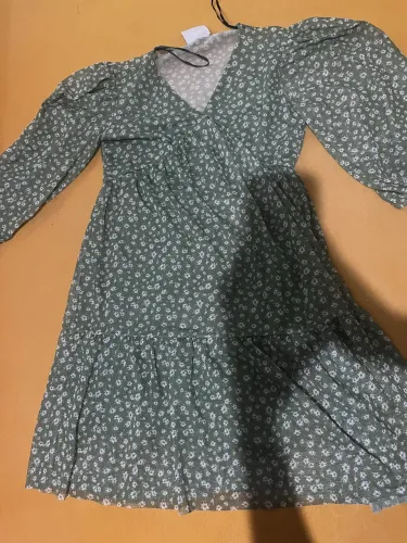 Vestido verde florido (12 anos) 