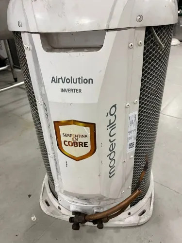 Ar condicionado springer, Inverter, Mordenitá, 22000 BTUs, 220v