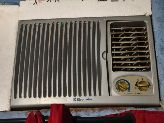 Ar-condicionado de janela