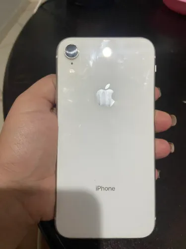 Vendo celular ,iPhone xr ,para retirada de peças !!!