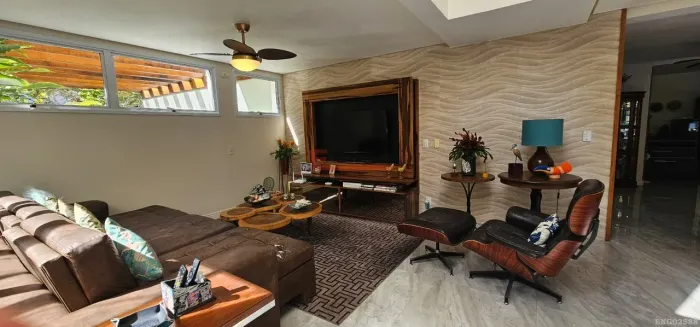 CASA A VENDA EM CONDOMÍNIO EM JUQUEHY