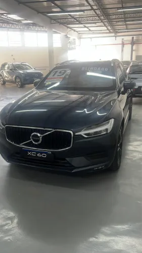 Volvo XC-60 XC 60 D-5 Momentum 2.0 AWD Diesel 5P 2019