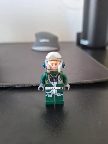 Lego A-Wing Pilot