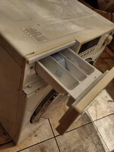 Lava e seca 9 kilos.220v. Praaaaaas Agoooooooooooooooora !!!!!!!!!!!!!!!!!